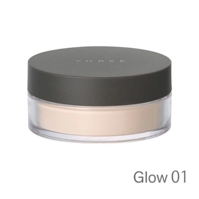 three ultimate diaphanous loose powder glow 01 240529114408